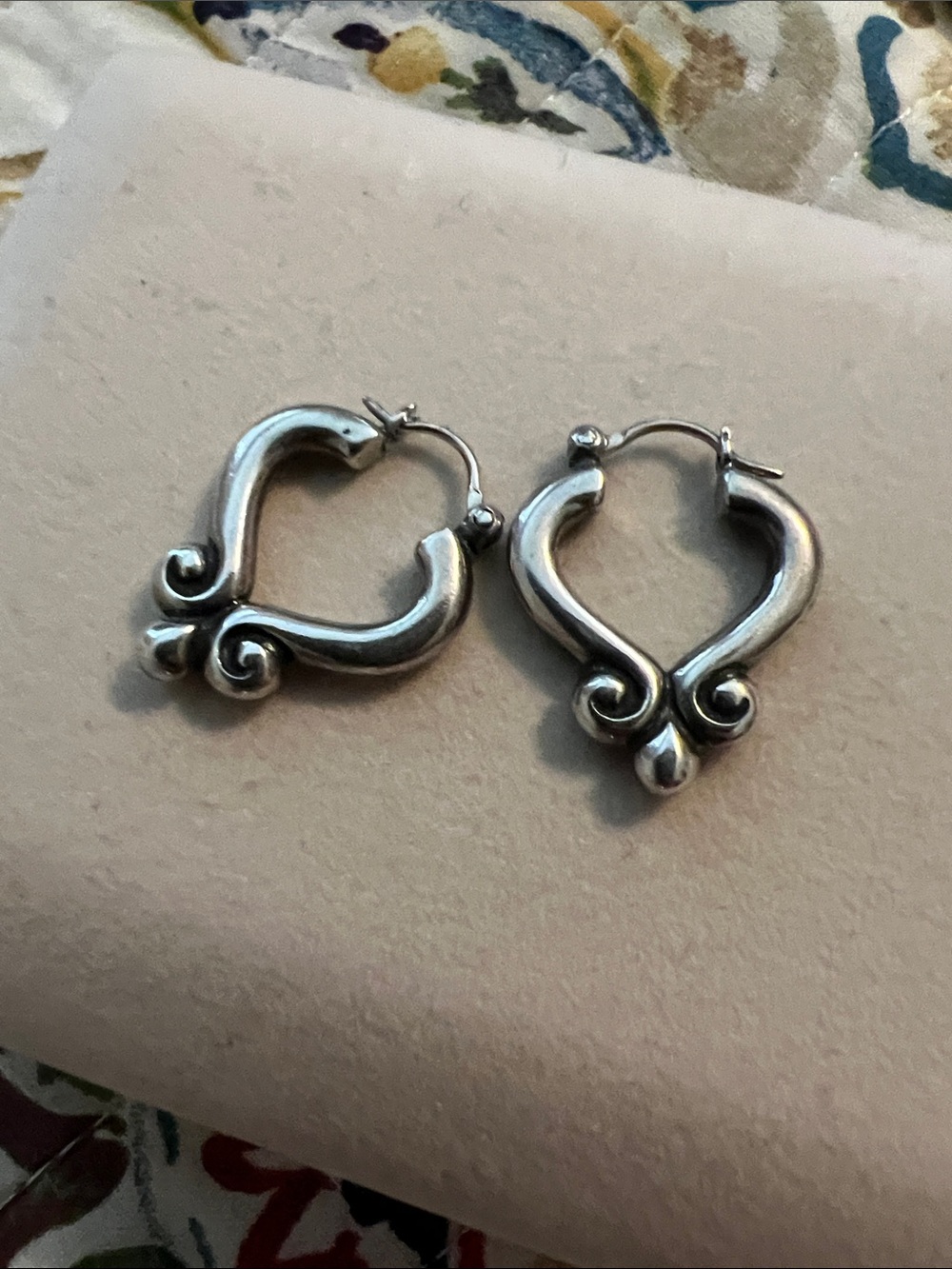 James Avery Sterling Silver Retired Scroll Drop Earrings